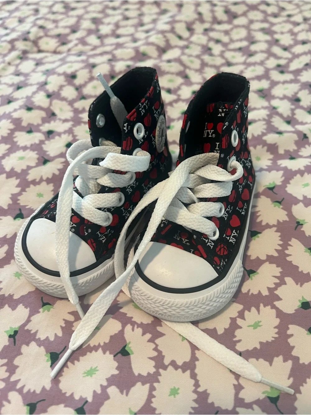 Converse Kids Black High-Top Sneakers with Red Heart Pattern